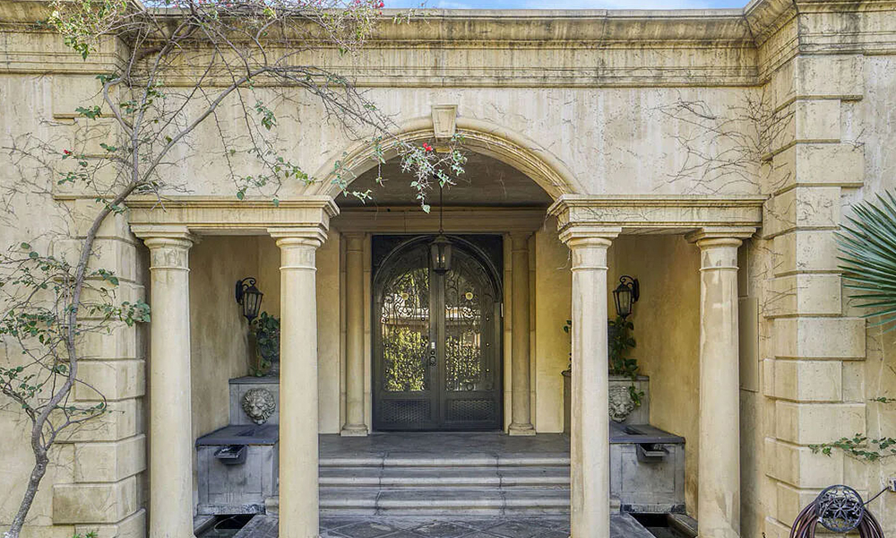 Loma Vista Dr.