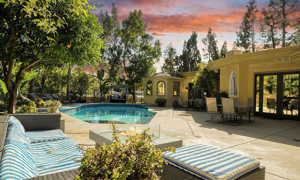 Loma Vista Dr.